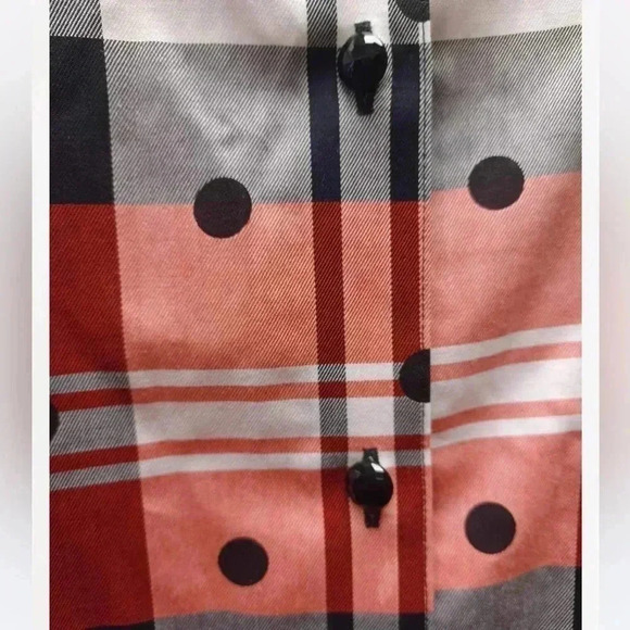 Foxcroft Plaid Wrinkle Free Button Down Top Size 8 - Picture 8 of 9